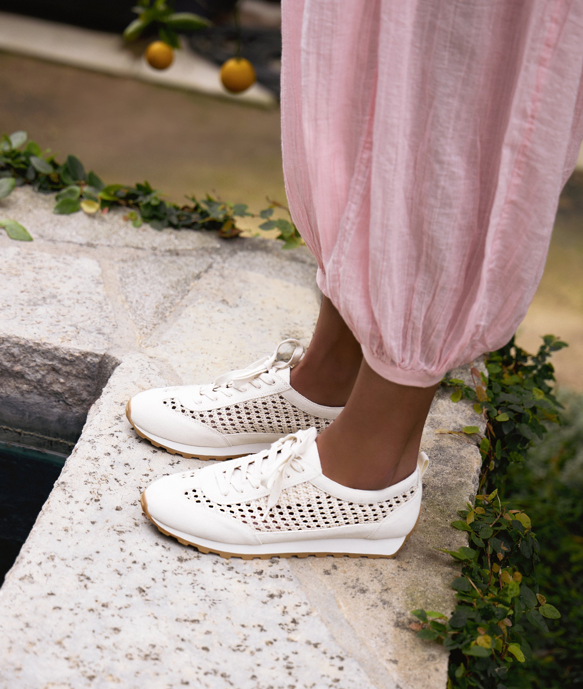 Kimsy Pelle Moda - Kimsy Sneaker - Off White – Pellemoda.us