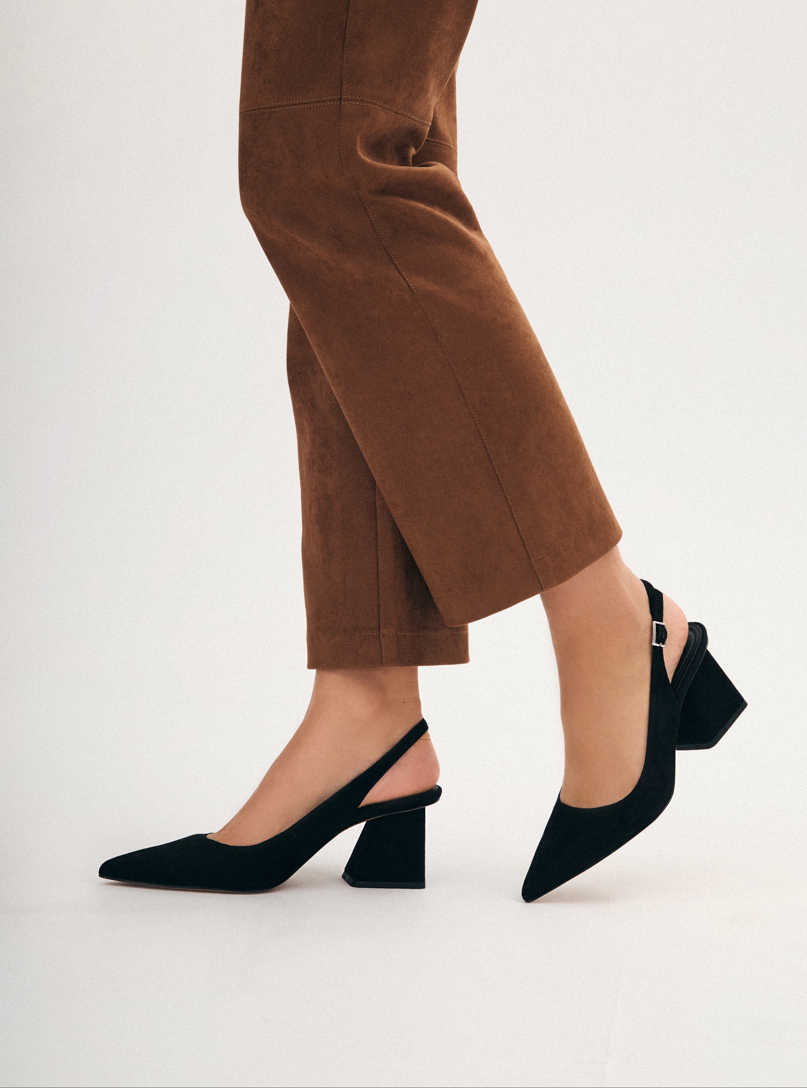 Florin Low Heel - Black