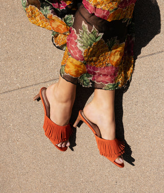 Venna Low Heel Slide Chili Suede
