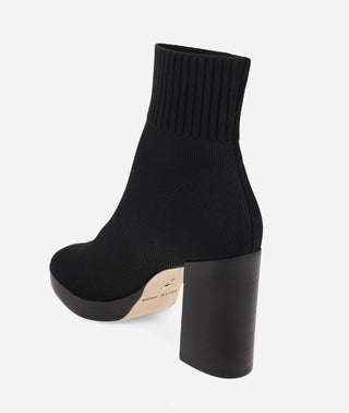 Vonni Bootie Black Knit